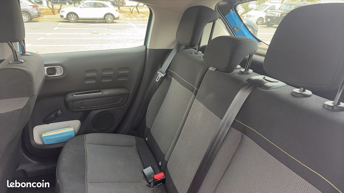 Citroën C3 III 1.2 PureTech 110 Shine (image 9)