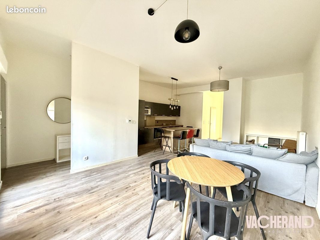 Appartement 3 pièces 1 m²