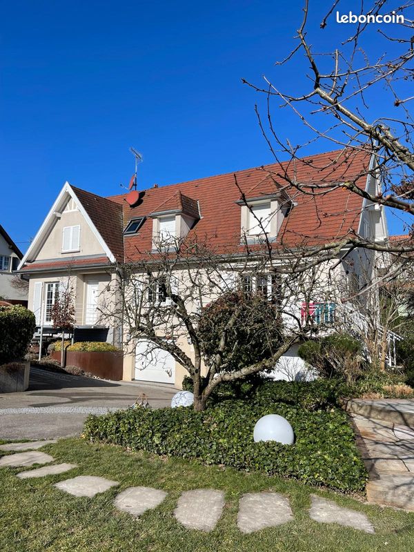 Maison 9 pièces 209 m² · à Pfastatt · 209 m² · 635 000 €
