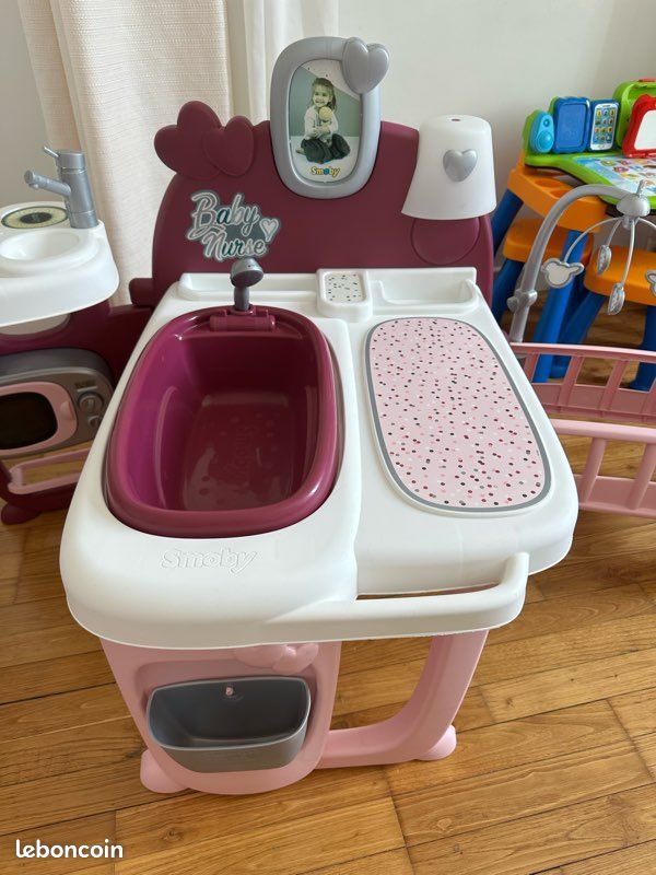 Baby nurse (image 3)