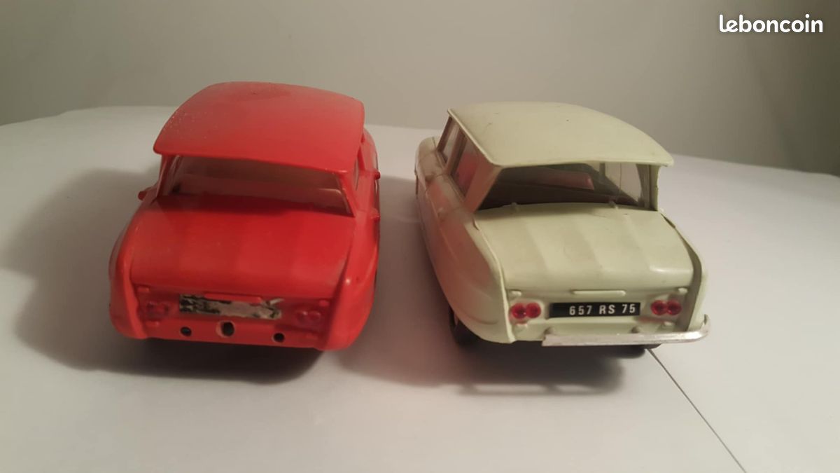 Le break Ami 6 Citroën en miniature de Eligor au 1/43e