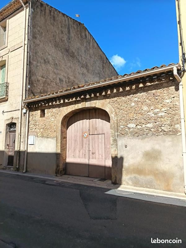 Parking 112 m² · à Saint-Pargoire · 112 m² · 98 000 €