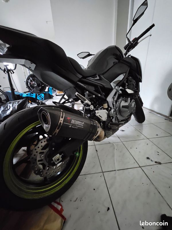 Kawasaki z900 full (image 1)