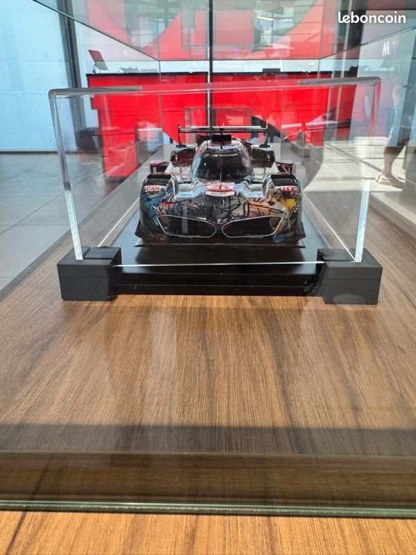 Maquette BMW Art Car #20 by Julie Mehretu (image 9)