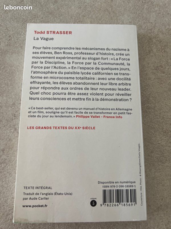 Livre La Vague, Todd Strasser (image 2)