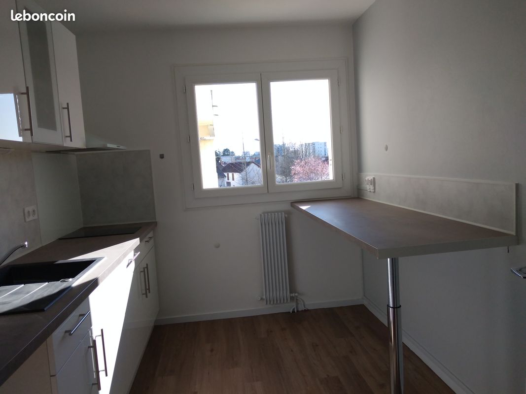 Appartement 2 pièces 56 m² · à Pau · 56 m² · 590 €