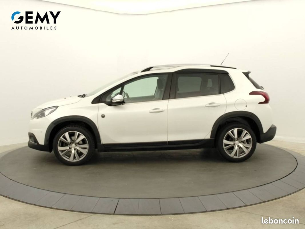 PEUGEOT 2008 BlueHDi 120ch S&S EAT6 Crossway (image 19)