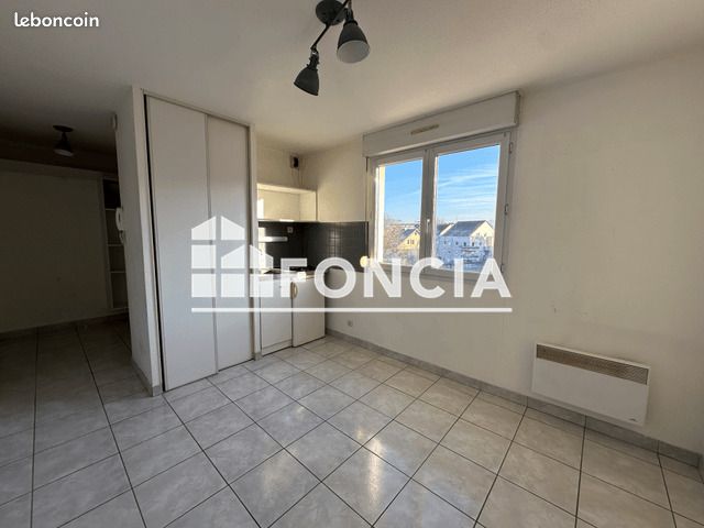 Appartement 1 pièce 17 m² · à Grenoble · 17 m² · 364 €