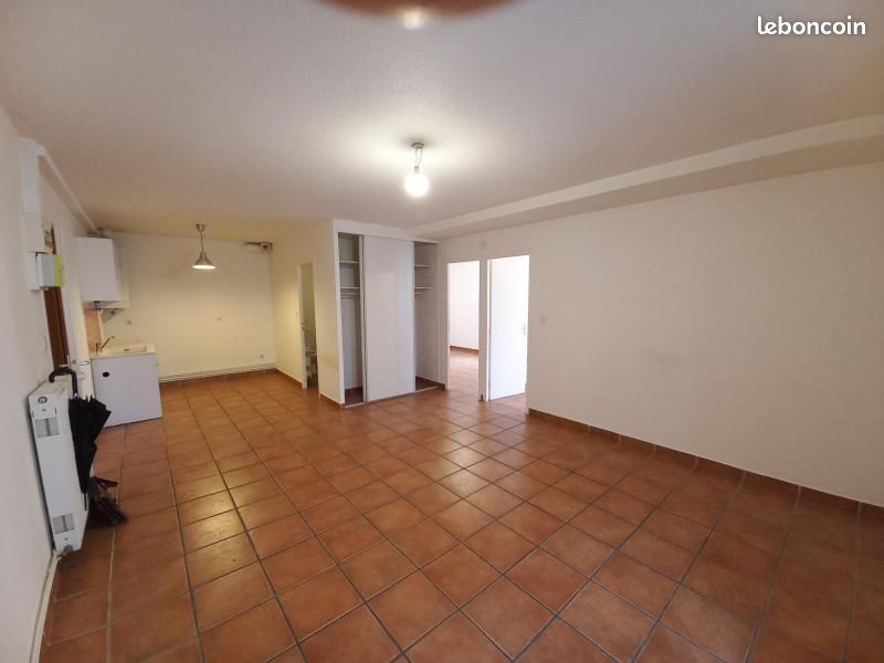 Appartement 3 pièces 55 m² · à Fontaines-sur-Saône · 55 m² · 735 €