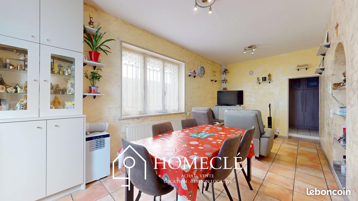Maison 4 pièces 94 m² · à Saint-Georges-de-Reneins · 94 m² · 215 000 €