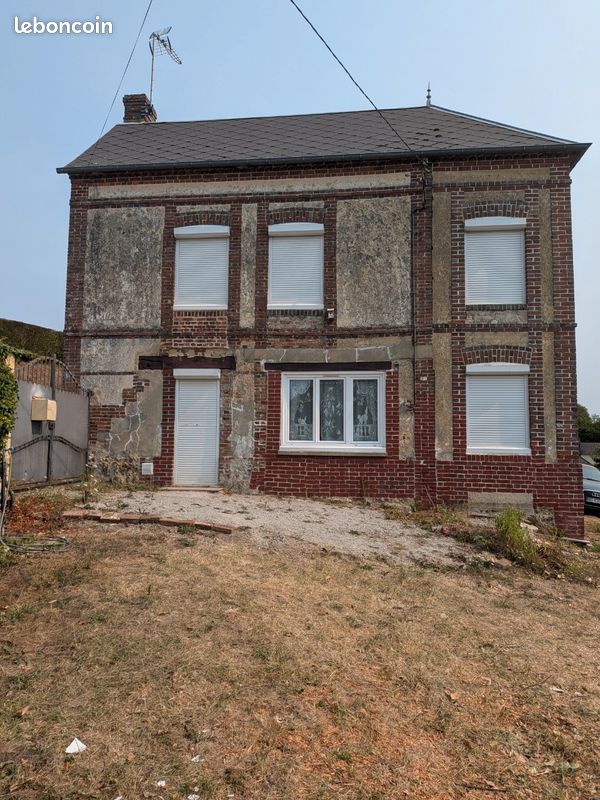 Maison 4 pièces 53 m² · à Montreuil-l'Argillé · 53 m² · 73 000 €