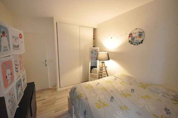 Appartement a louer suresnes - 2 pièce(s) - 49 m2 - Surfyn