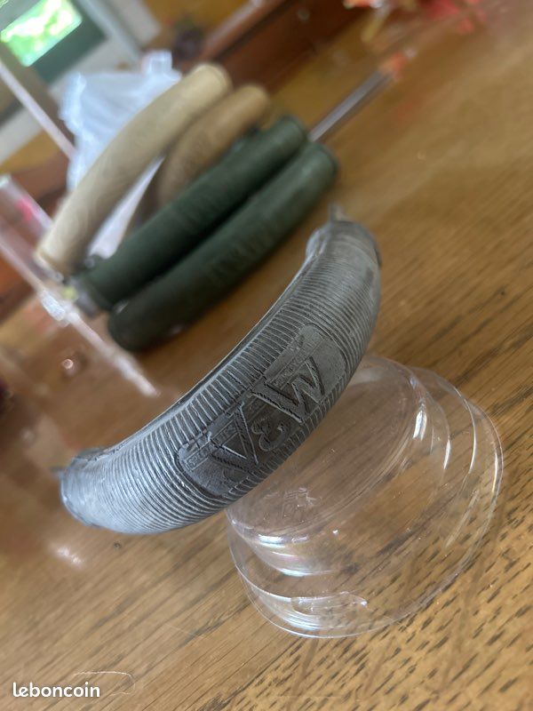 Poignée de selle (moto ancienne) (image 8)