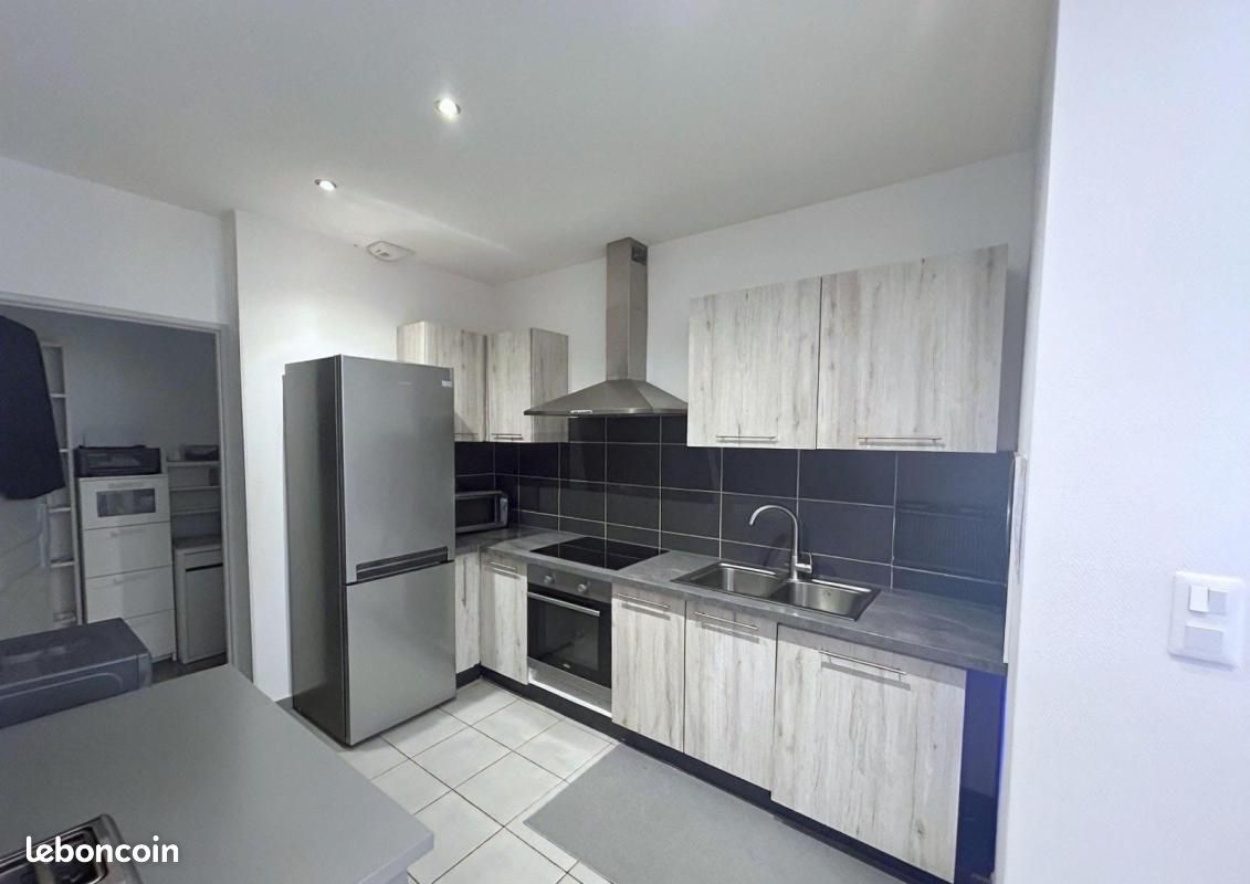 Appartement 5 pièces 100 m² · à Montbéliard · 100 m² · 915 €/mois