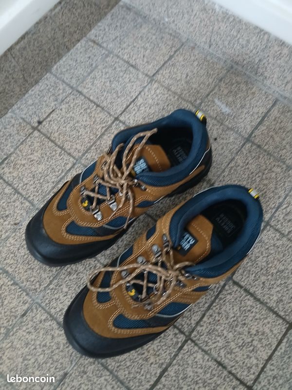Chaussure de travail (image 2)