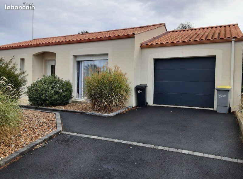 Maison 3 pièces 80 m² · à Saint-Avaugourd-des-Landes · 80 m² · 800 €/mois