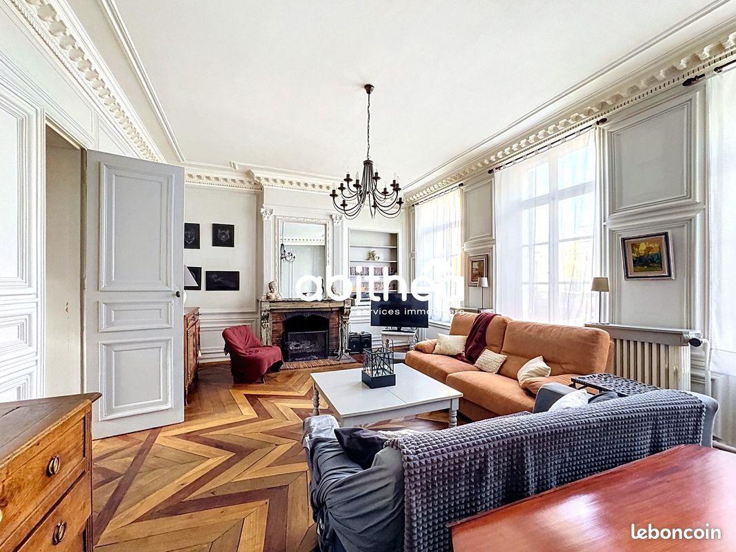 Maison 6 pièces 238 m² · à Arras · 238 m² · 475 000 €