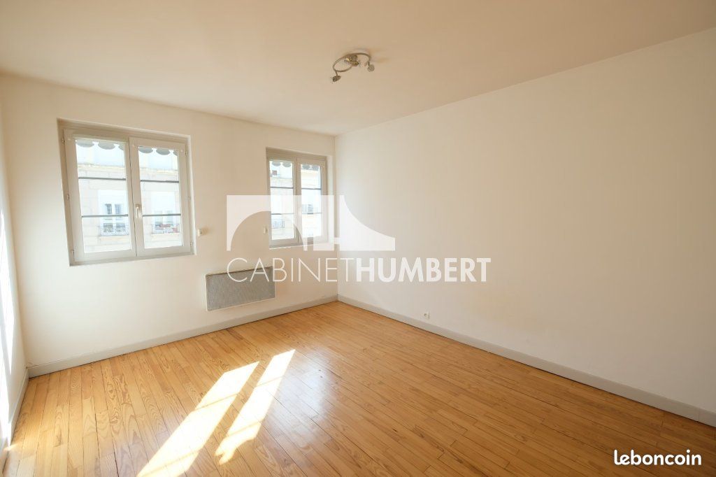 Appartement 1 pièce 35 m² · à Saint-Étienne · 35 m² · 345 €/mois