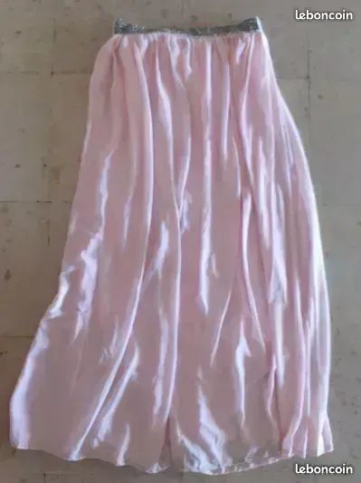 Jupe longue fluide rose pâle avec ceinture perlée - Taille 40/42 (image 2)
