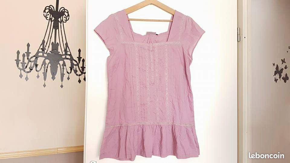 Belle tunique rose avec dentelle taille 46 (image 1)