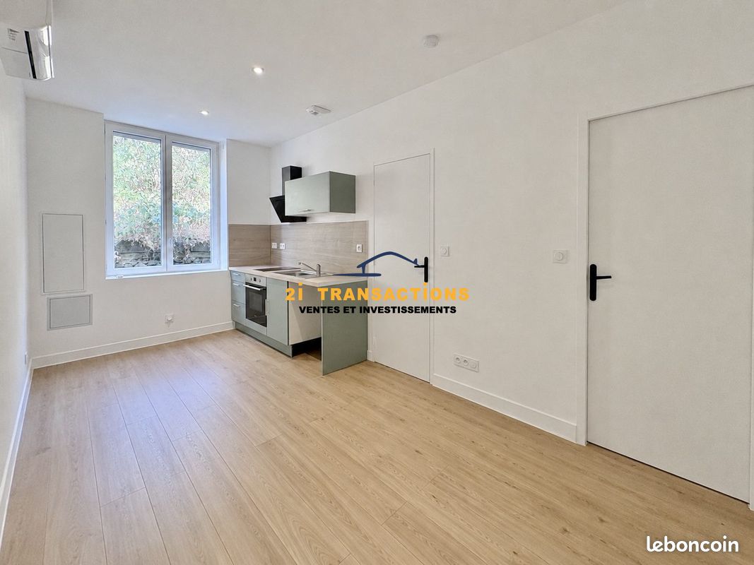 Appartement 1 pièce 22 m² · à Saint-Étienne · 22 m² · 380 €