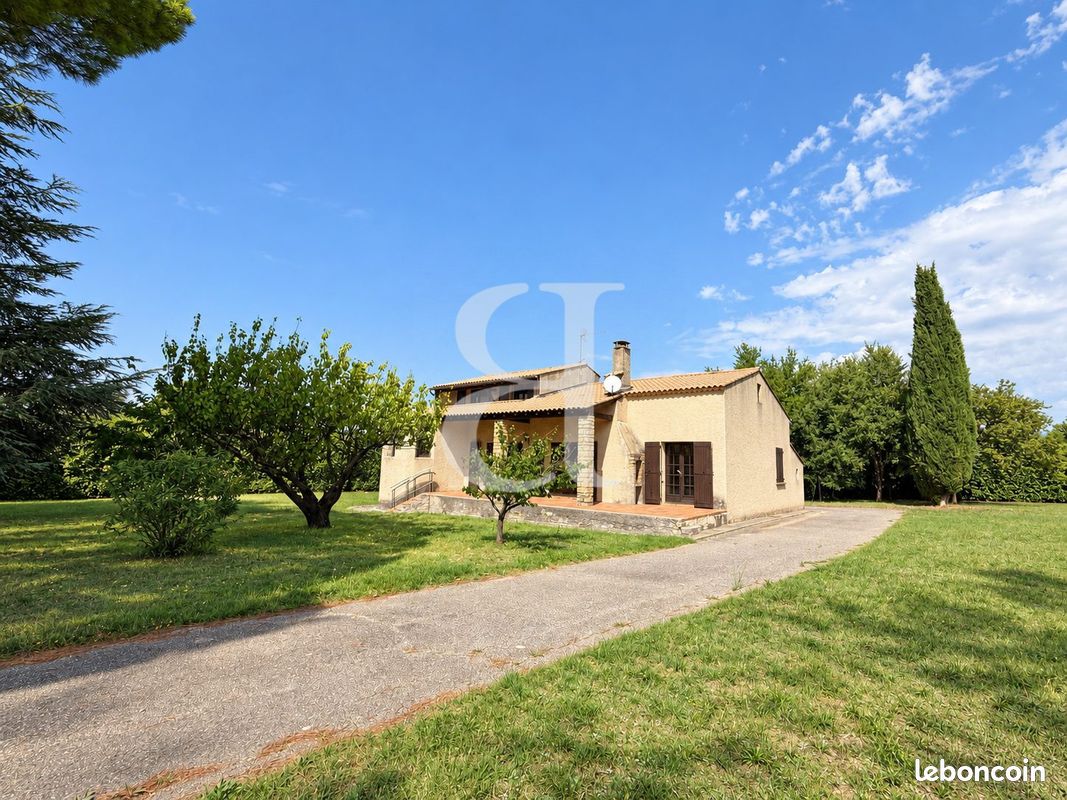 Maison 5 pièces 139 m² · à Valréas · 139 m² · 320 000 €