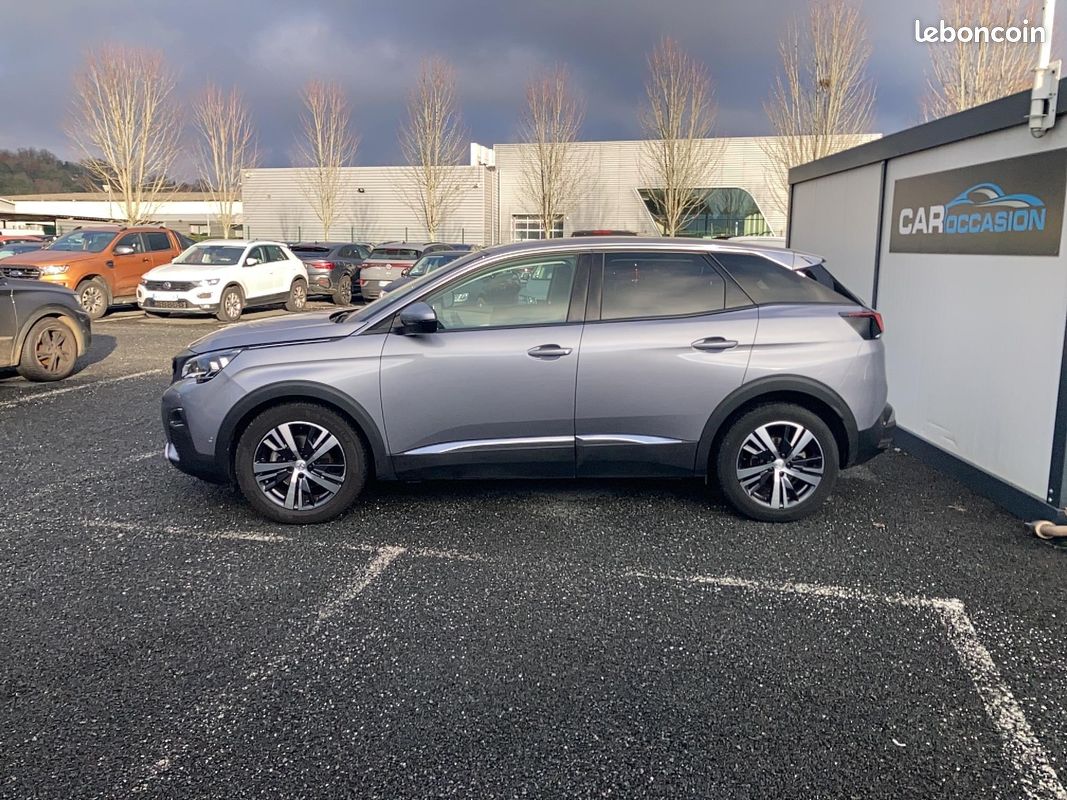 PEUGEOT 3008 BlueHDi 130ch S&S BVM6 Allure (image 2)