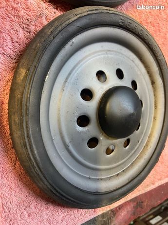 4 Jantes Filaires Pour Voiture à Pédales - Neuves (peintes Blanc) - Fabriquées USA