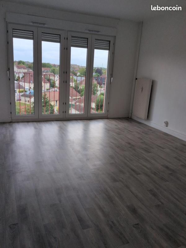 Appartement 3 pièces 81 m² · à Saint-André-les-Vergers · 81 m² · 656 €/mois