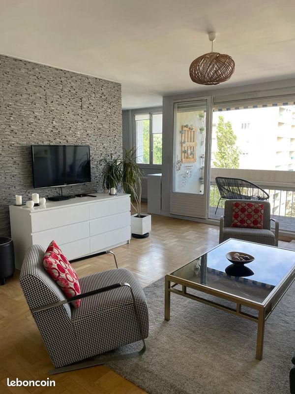 Appartement 4 pièces 81 m² · à Sainte-Foy-lès-Lyon · 81 m² · 1 280 €