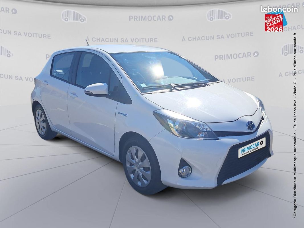 Toyota Yaris HSD 100h Dynamic 5p (image 3)