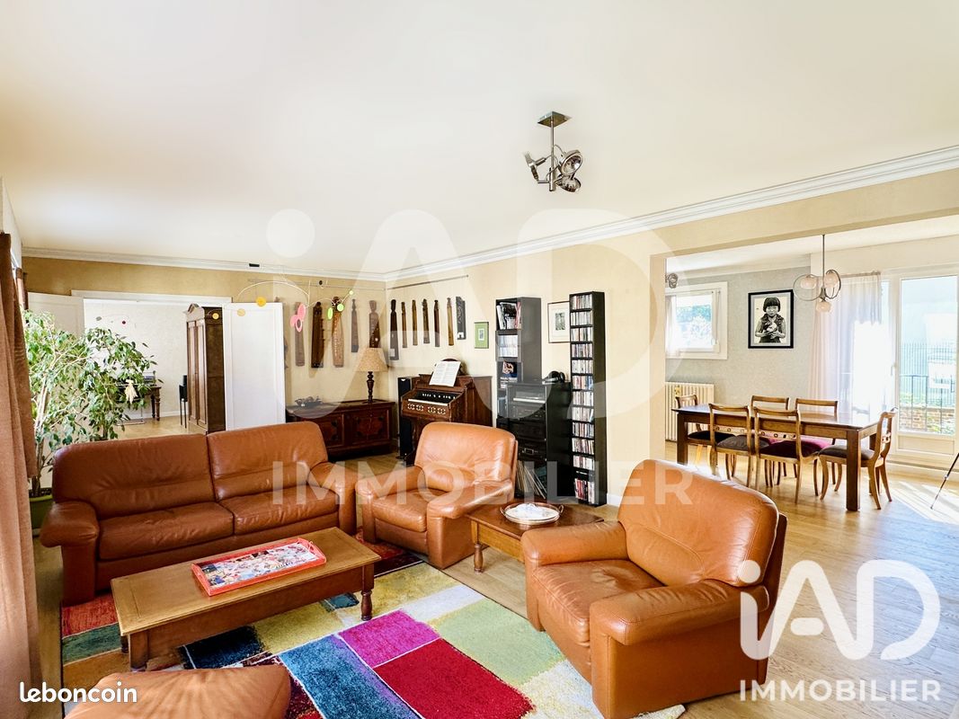 Appartement 5 pièces 151 m² · à La Madeleine · 151 m² · 399 000 €