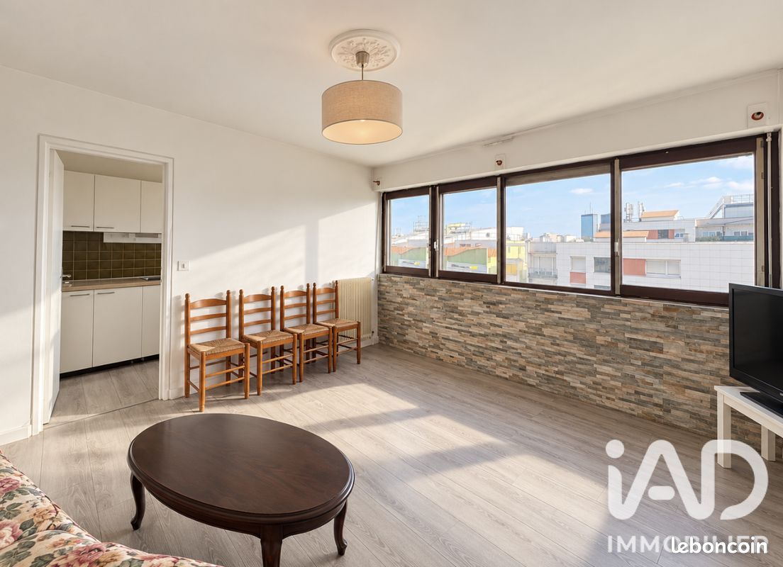 Appartement 1 pièce 31 m² · à Paris · 31 m² · 311 000 €
