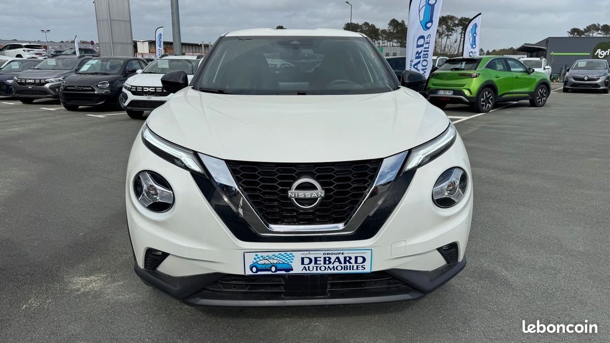 Nissan JUKE 1.0 DIG-T 114CH N-CONNECTA DCT7 2024 (image 2)