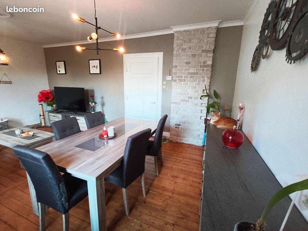 Appartement 3 pièces 81 m² · à Algrange · 81 m² · 135 000 €