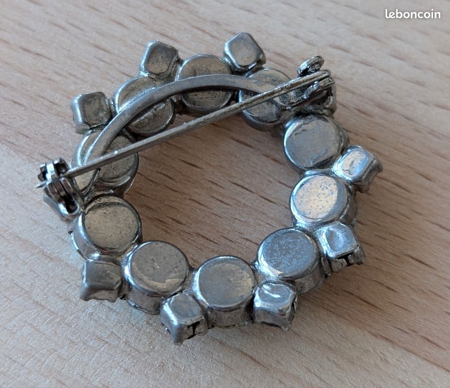 Broche ancienne sertie brillants (image 6)