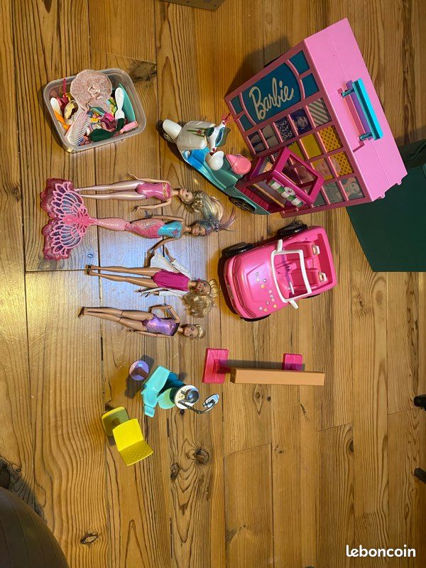 Lot barbies (image 6)