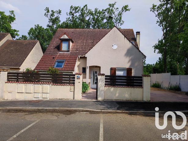 Propriété 7 pièces 150 m²