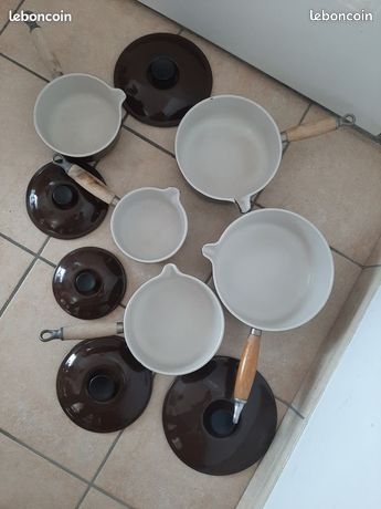 Casserole Vintage Le Creuset Cousances – Fonte émaillée Avec Bec Verseur – Induction