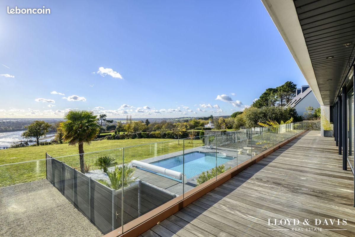 Maison 10 pièces 370 m² · à Nantes · 370 m² · 1 880 000 €
