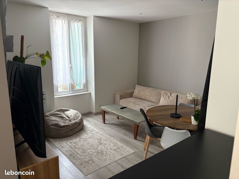 Appartement 2 pièces 37 m² · à Auxerre · 37 m² · 590 €/mois