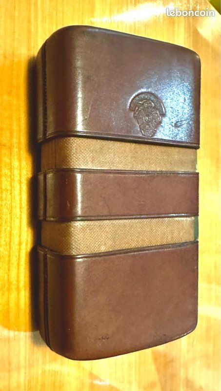 Cartouchière ancienne en cuir - calibre 16 - BREVETÉ S.G.D.G 1857 - Collection