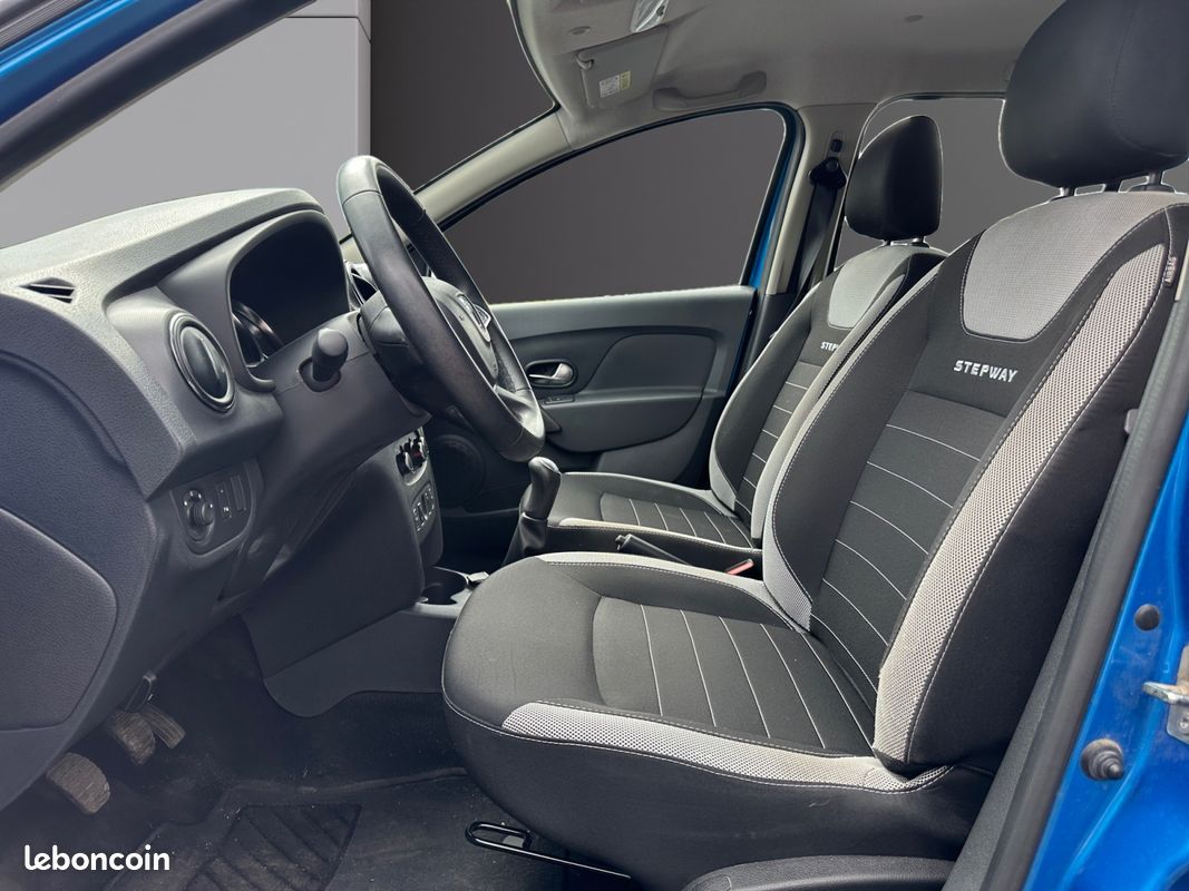 DACIA SANDERO STEPWAY 1.5 DCI 95 BLUE Garantie 12 mois (image 9)