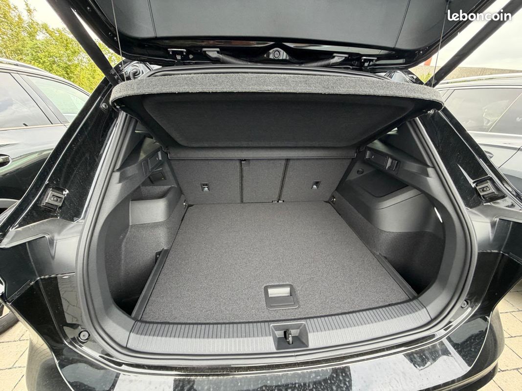 Volkswagen tiguan r-line 150 cv (image 5)