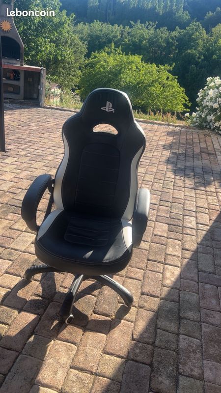 Chaise gaming PlayStation (image 1)