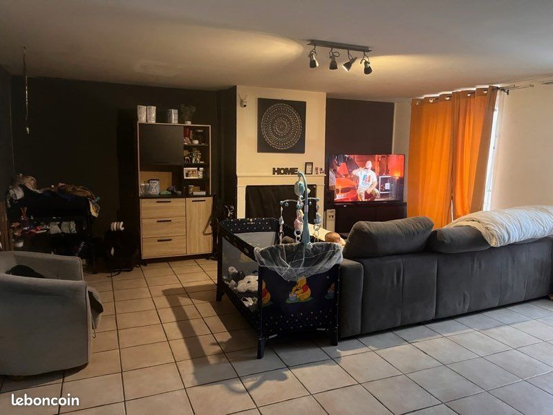 Maison 3 pièces 111 m² · à Chevillon-sur-Huillard · 111 m² · 650 €/mois