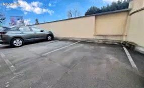 Parking/box Marseille 8ème · 120 €/mois