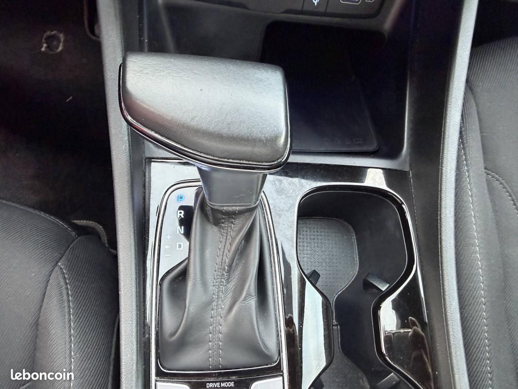 Hyundai Tucson III 1.6 CRDI 136ch Hybrid 48v Creative DCT7 (image 18)