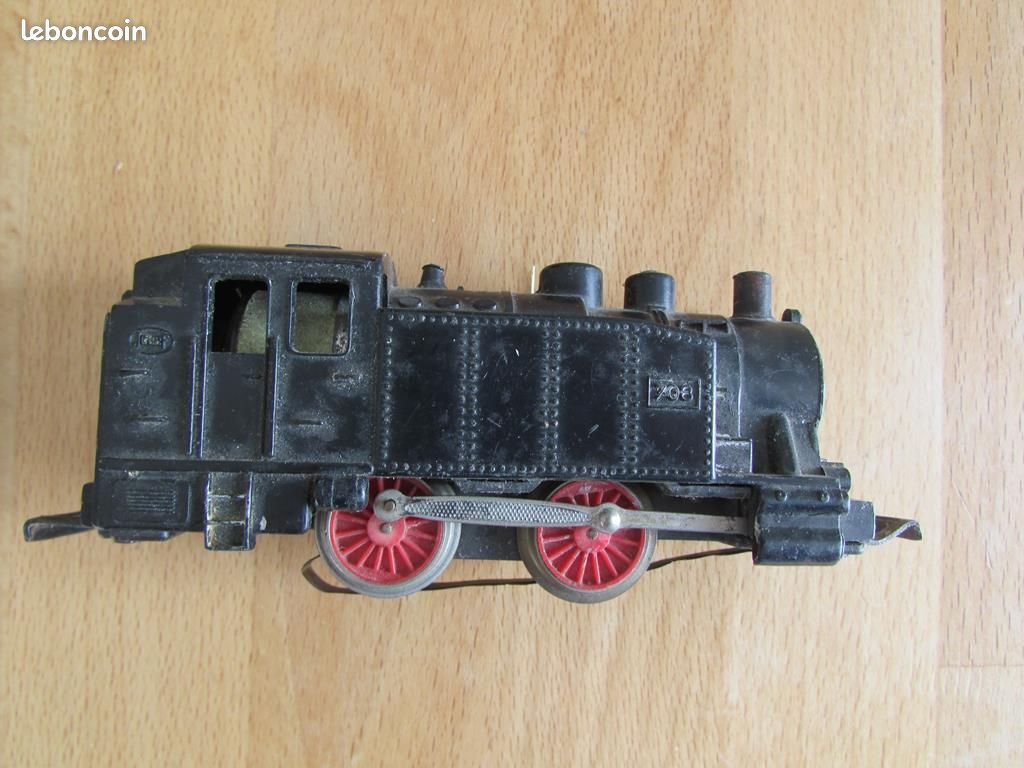 Lot De Locomotives Et Wagons Jouef - BB9201, Vapeur 708 + Wagons Divers - Occasion - Vintage
