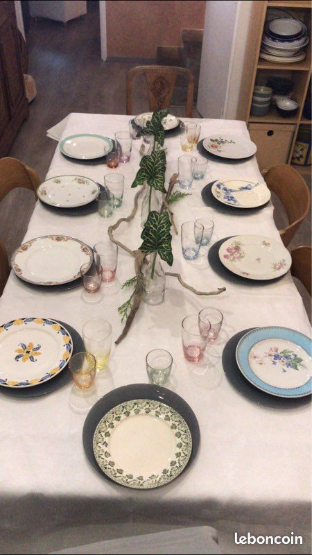 Assiettes dépareillées déco mariage (image 1)